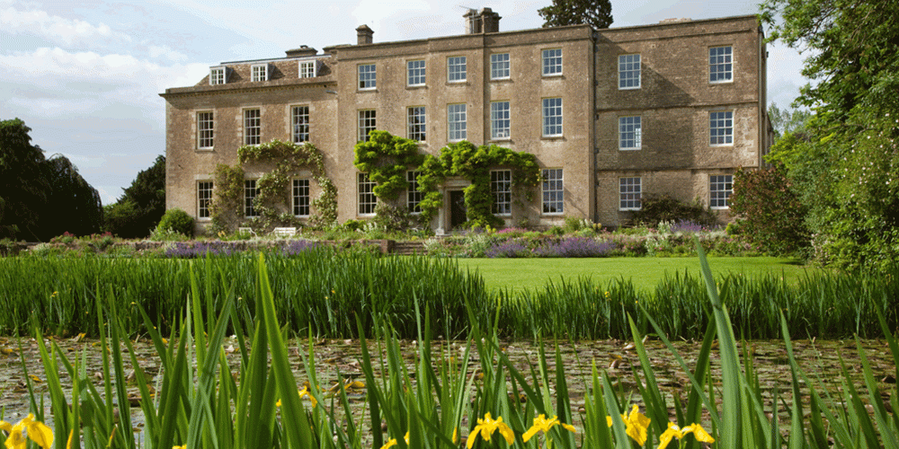A garden in Gloucestershire 1