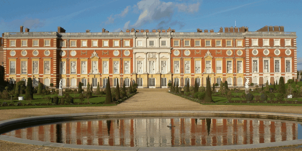 The privy Garden 7